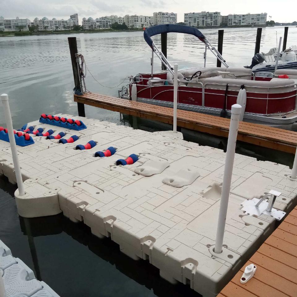 EXTREME X24 BOAT PORT - H2O Dock Solutions